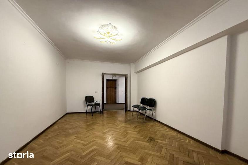 Spa?iu Birouri | Bd. Unirii | 2 camere | 3 Balcoane | Decomandat - 4