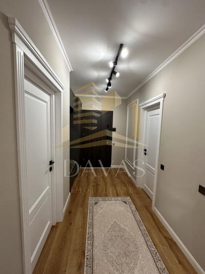 Apartament cu 2 camere semidecomandat, mobilat în Bună Ziua