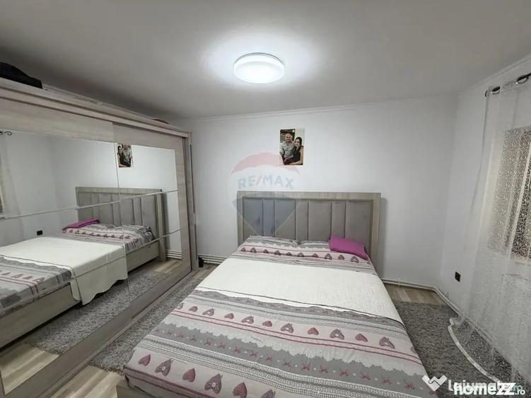 Casă cu 3 camere cu Teren 443 Mp în Central
