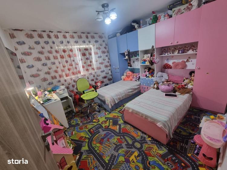 Apartament cu 3 camere decomandat în Ultracentral