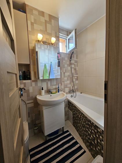 Apartament cu 2 camere decomandat în Fizicienilor