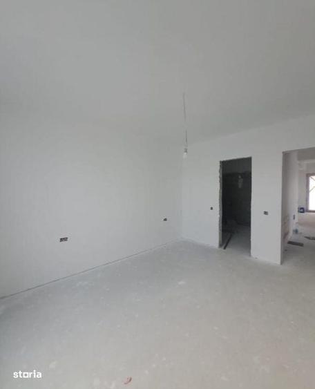 Casă cu 3 camere în Vârteju