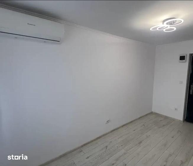 Garsonieră în Podu Roș