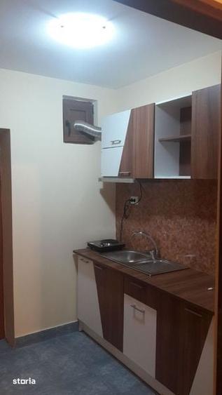 Garsonieră în Lipovei