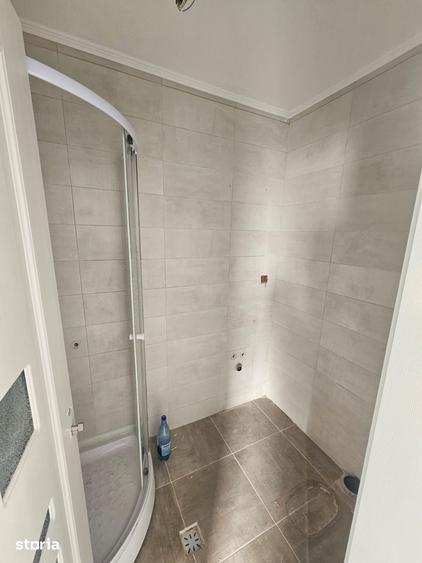 Casă cu 3 camere cu Teren 379 Mp în Central