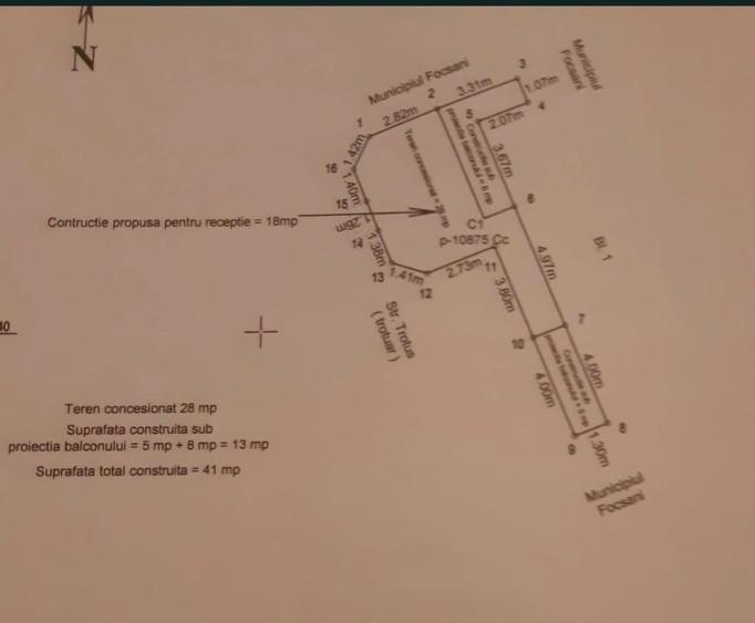 Apartament cu 4 camere decomandat în Central