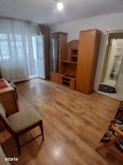 Apartament cu 2 camere semidecomandat în Cornișa