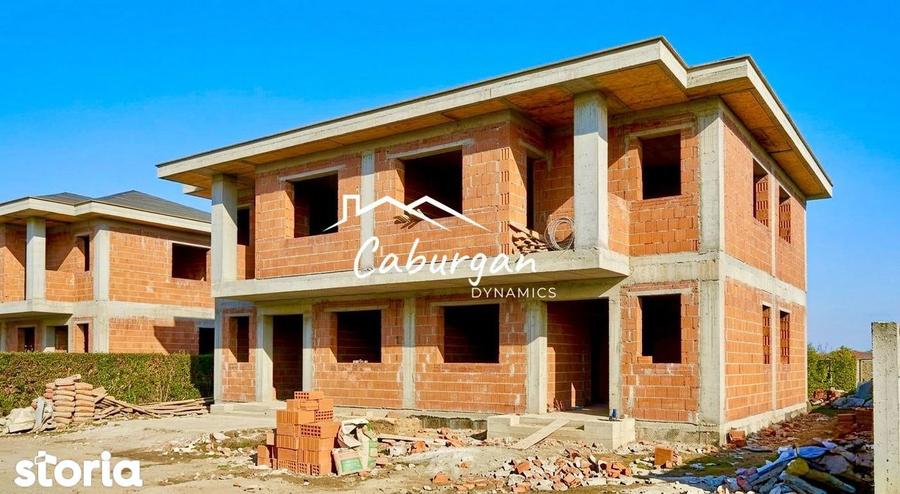 Casă cu 4 camere cu Teren 220 Mp în Central
