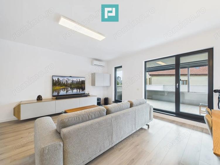 Apartament cu 3 camere decomandat în Tipografilor