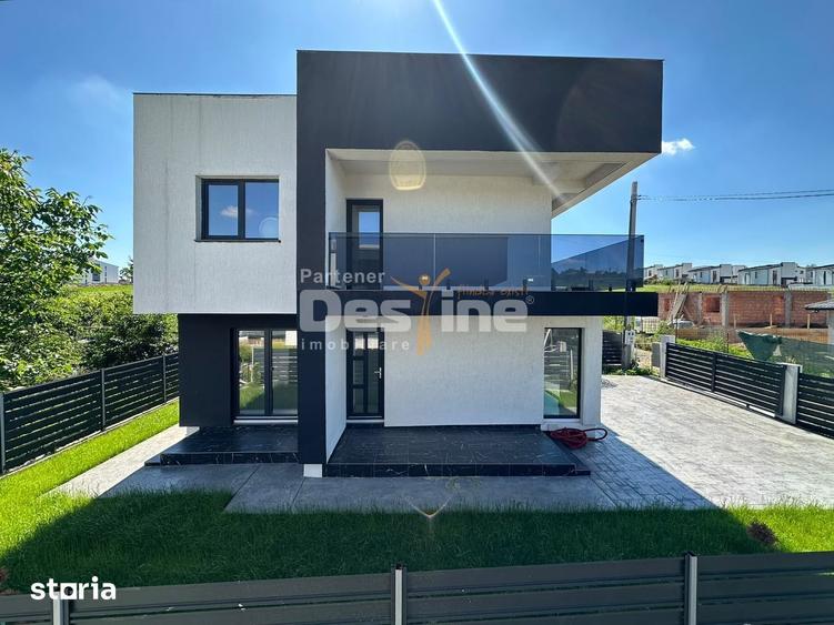 Casă cu 4 camere decomandat cu Teren 300 Mp în Rediu