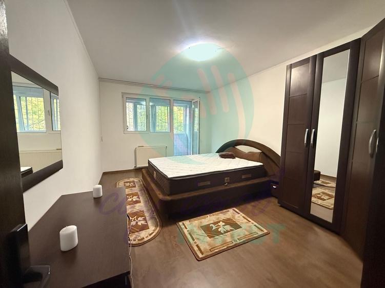 Apartament cu 3 camere decomandat în Theodor Pallady