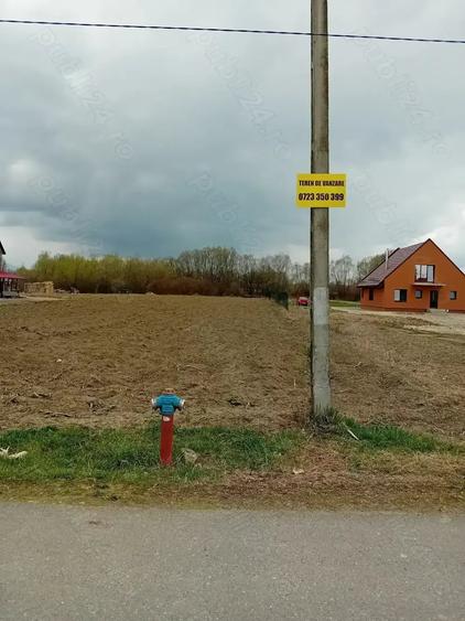 Teren de 1853 mp, în Lunca Calnicului