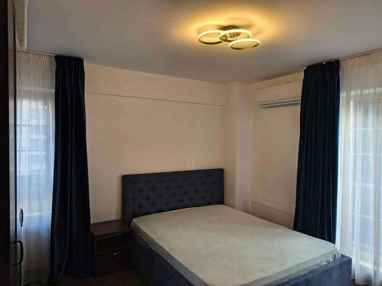 Apartament cu 3 camere decomandat, mobilat în Gară