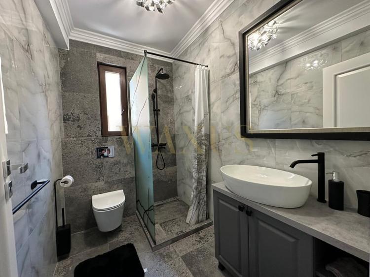 Casă individuală cu 4 camere cu Canalizare în Dezmir