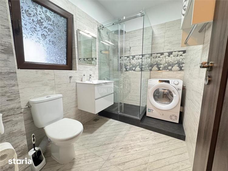 Apartament cu 4 camere în Central