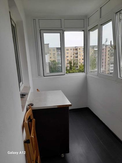 Apartament cu 3 camere decomandat în Gorjului