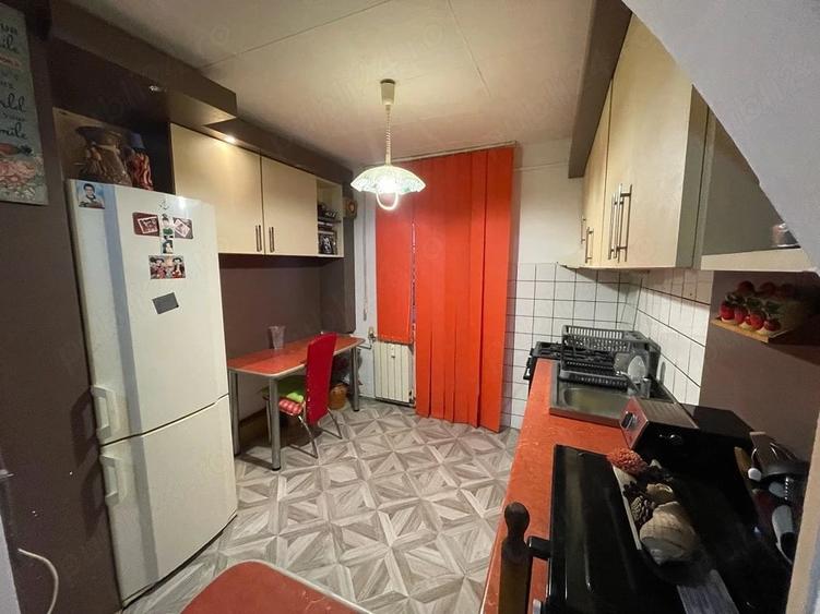 Apartament cu 2 camere decomandat în Alfa