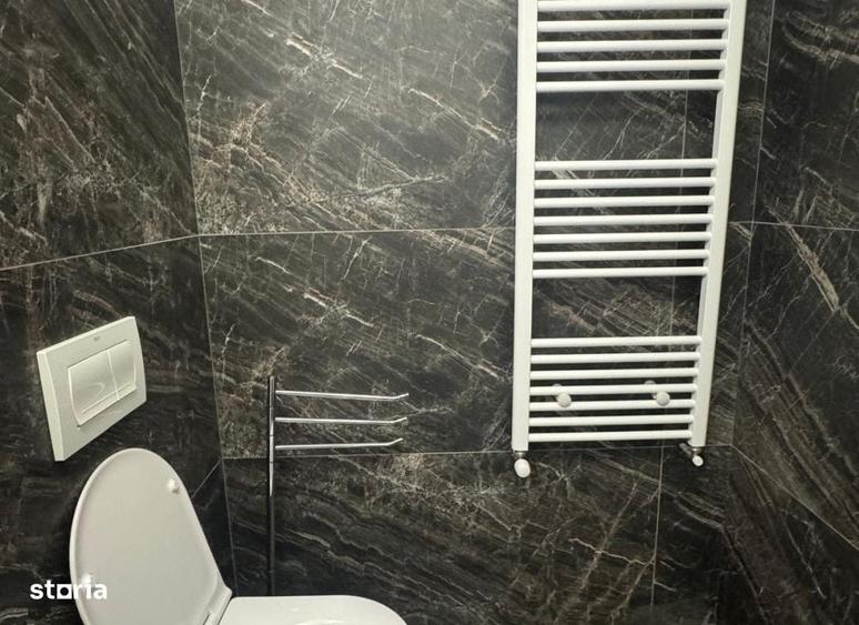 Garsonieră decomandată în Central