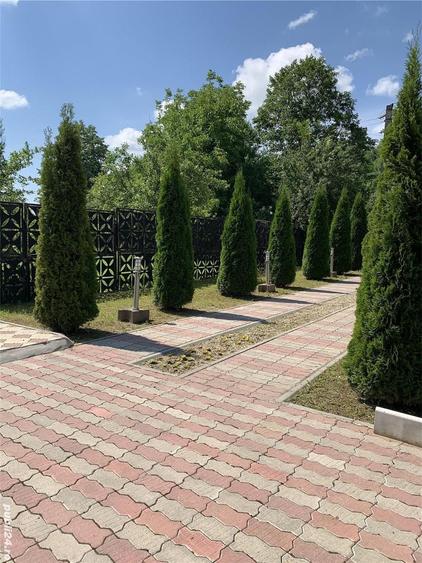 Casă cu Teren 240 Mp în Moreni