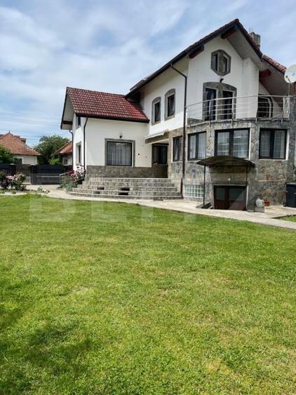 Casă individuală cu 4 camere cu Canalizare în Exterior Vest