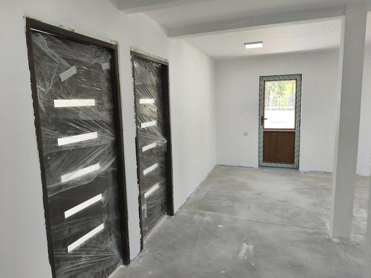 Casă cu Teren 340 Mp în Santăul Mare