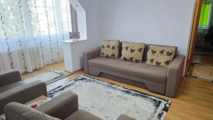 Vand apartament 2 camere in Deva, zona Crinilor, mobilat - 1