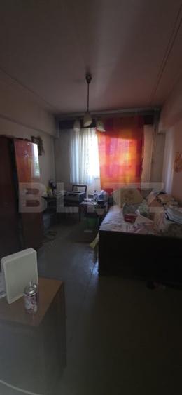 Apartament cu 3 camere decomandat în Andrei Mureșanu