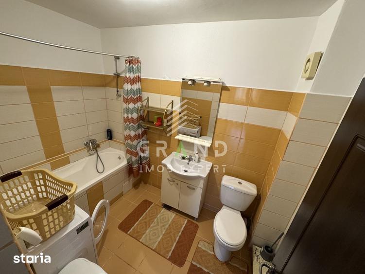 Apartament cu 3 camere, mobilat în Florești