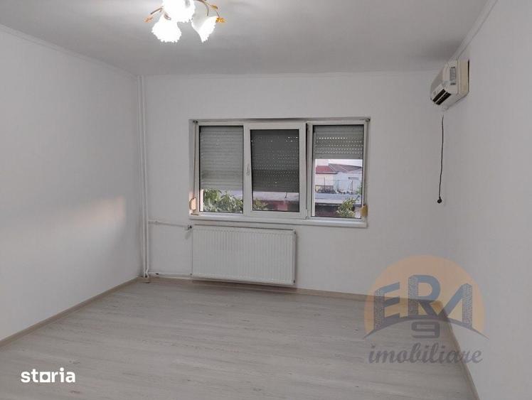 Garsonieră decomandată în Sânmartin