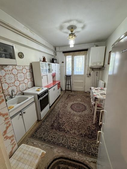 Apartament cu 2 camere decomandat în 9 Mai