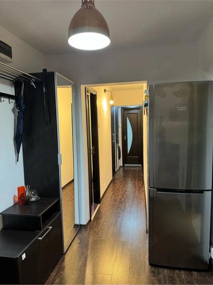 Apartament cu 3 camere decomandat în Pantelimon