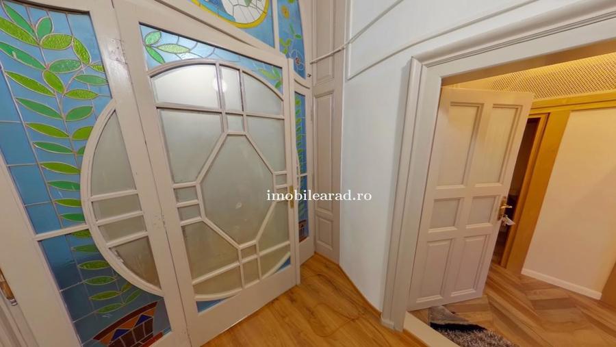Apartament cu 2 camere decomandat, mobilat în Ultracentral
