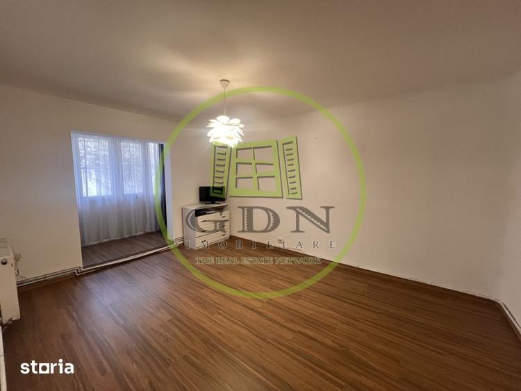 Apartament cu 4 camere decomandat în 1 Mai