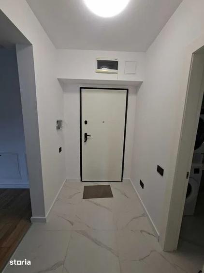 Apartament cu 2 camere semidecomandat, mobilat în Eminescu