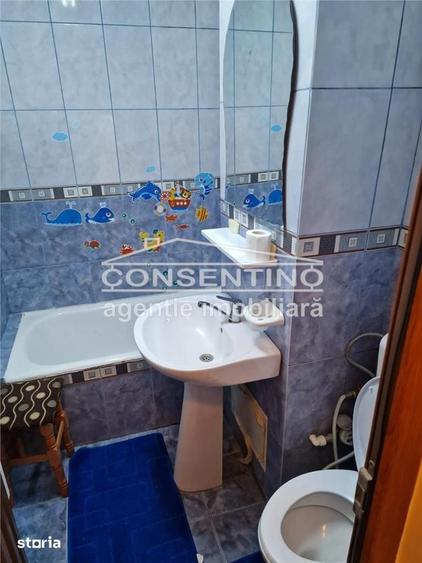 Apartament cu 3 camere în Micro 3