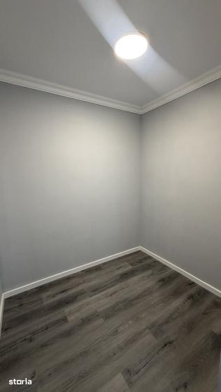 Apartament cu 5 camere în Sud