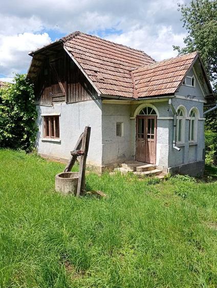 Casă în Chesău
