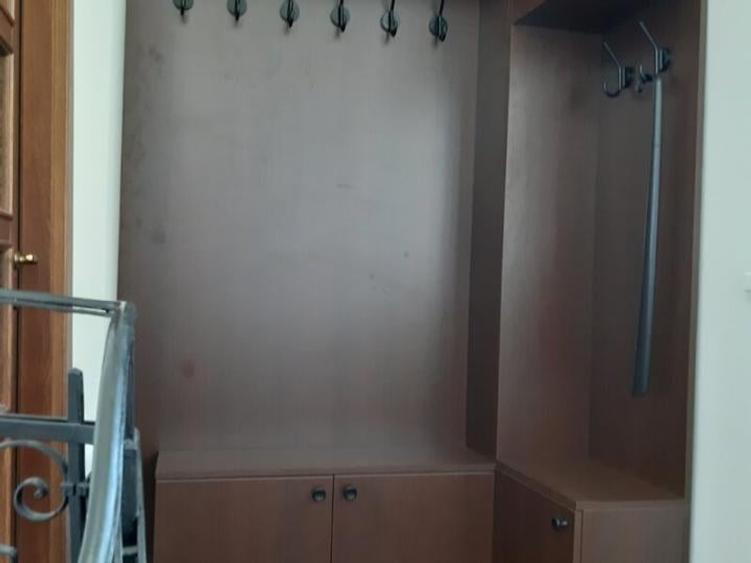 Apartament cu 3 camere decomandat, mobilat în Ultracentral