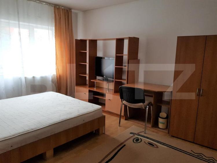 Apartament 3 camere, decomandat, 72 mp, zona The Office - 3