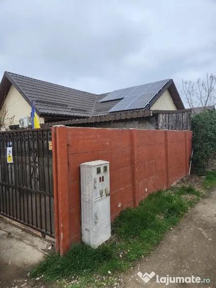 Casă cu 3 camere cu Teren 250 Mp în Central
