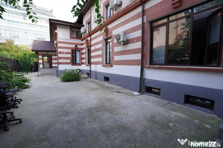 Casă cu 12 camere cu Teren 600 Mp în Victoriei