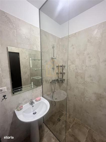 Apartament cu 2 camere decomandat, mobilat în Parcul Circului