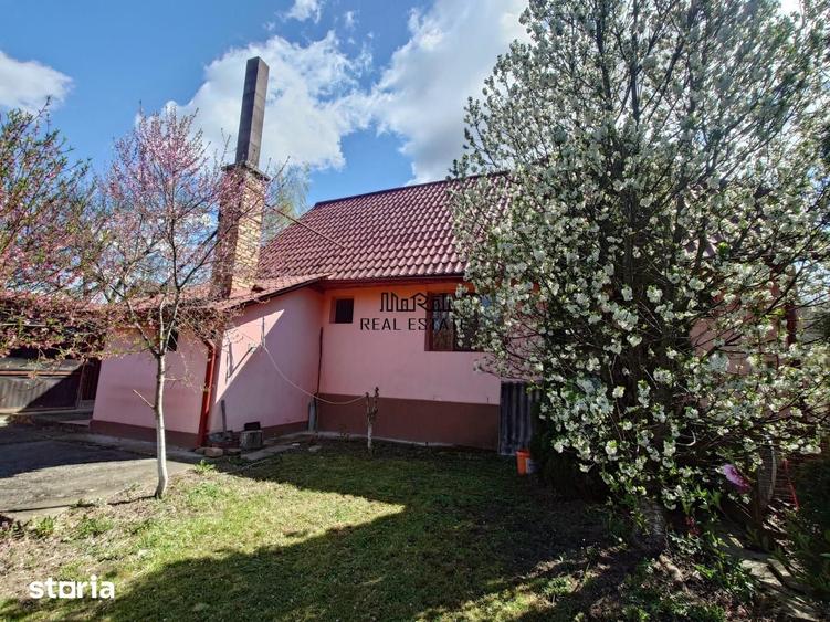 Casă cu 5 camere cu Teren 1440 Mp în Brazii