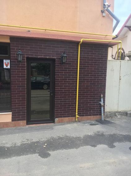 Spațiu comercial, de 100 mp, în Central