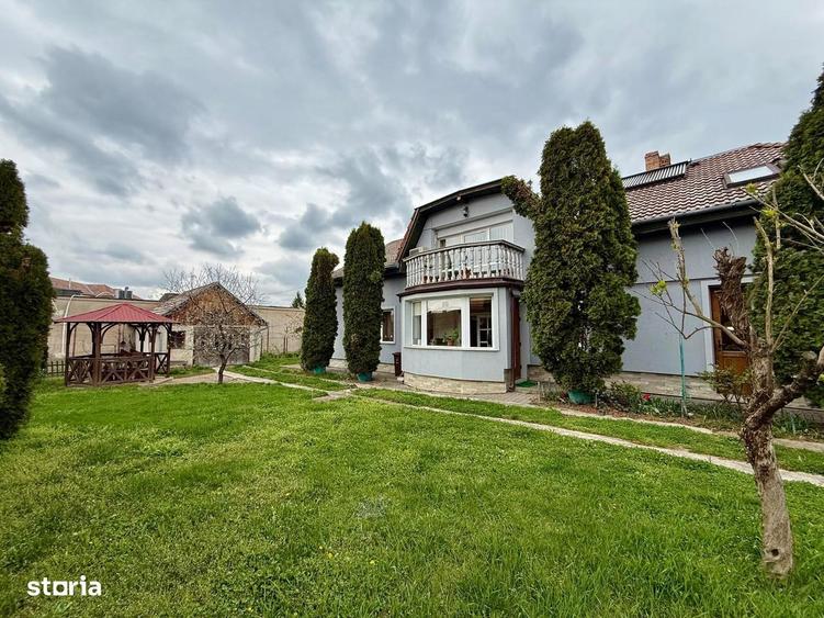 Casă cu 3 camere în Mureșeni