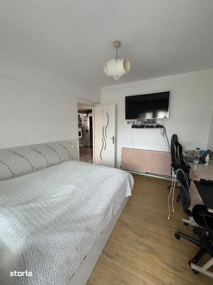 Apartament cu 4 camere decomandat în Gării