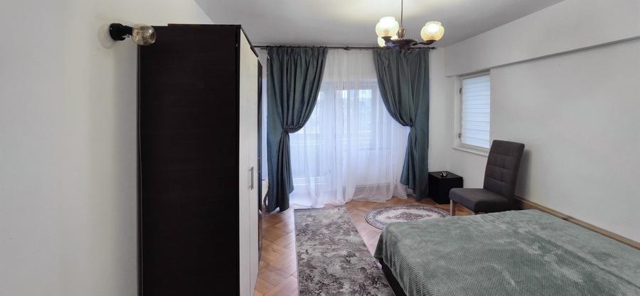 Apartament cu 2 camere decomandat, mobilat în P-ța Alba Iulia