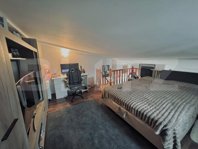 Apartament cu 2 camere semidecomandat, mobilat în Valea Adâncă