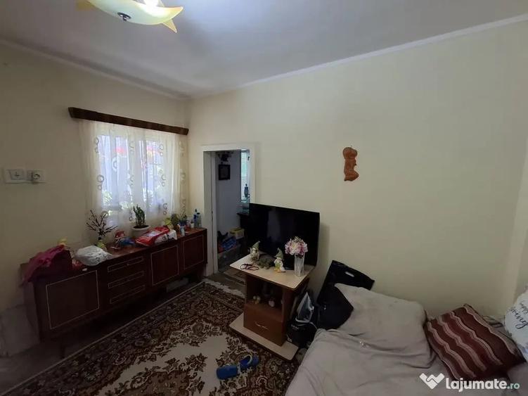 Casă cu 4 camere cu Teren 163 Mp în Nord