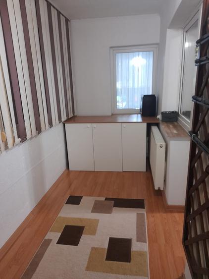 Garsonieră decomandată în Drumul Taberei